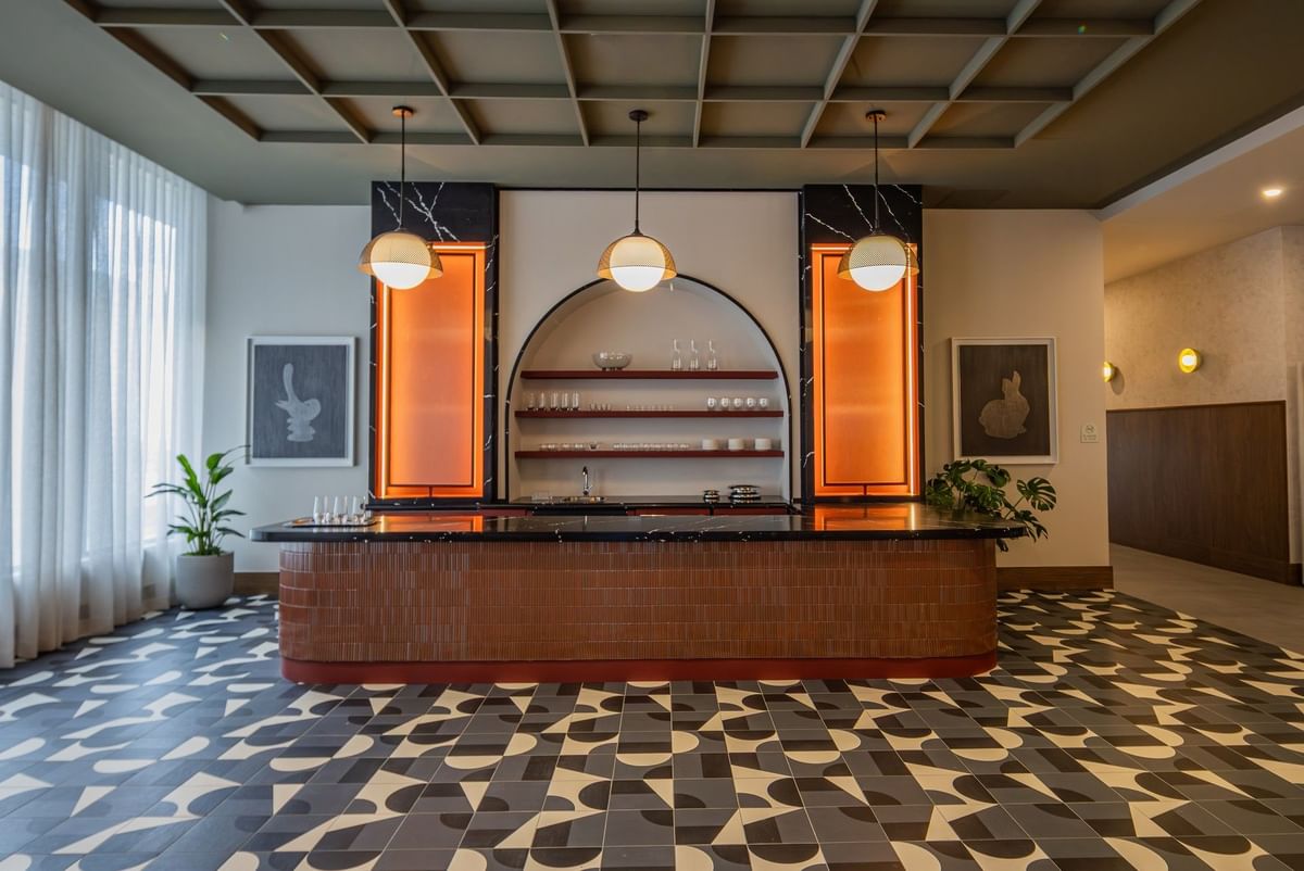 Juice and coffee bar