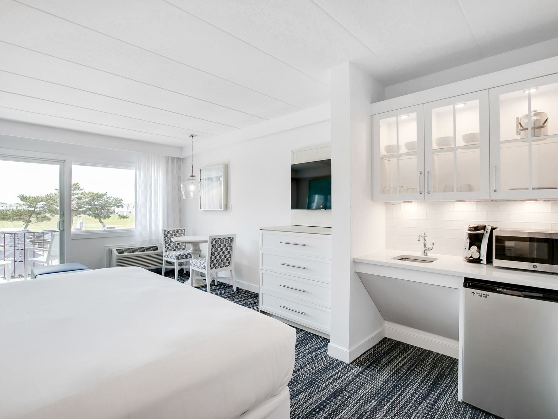 Signature King Studio ADA Accessible Hotel Room with Kitchenette at ICONA Windrift in Avalon NJ