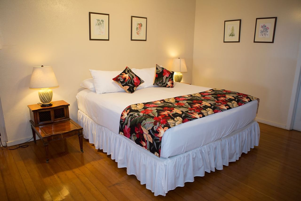 guest room at Waimea Plantation Cottages