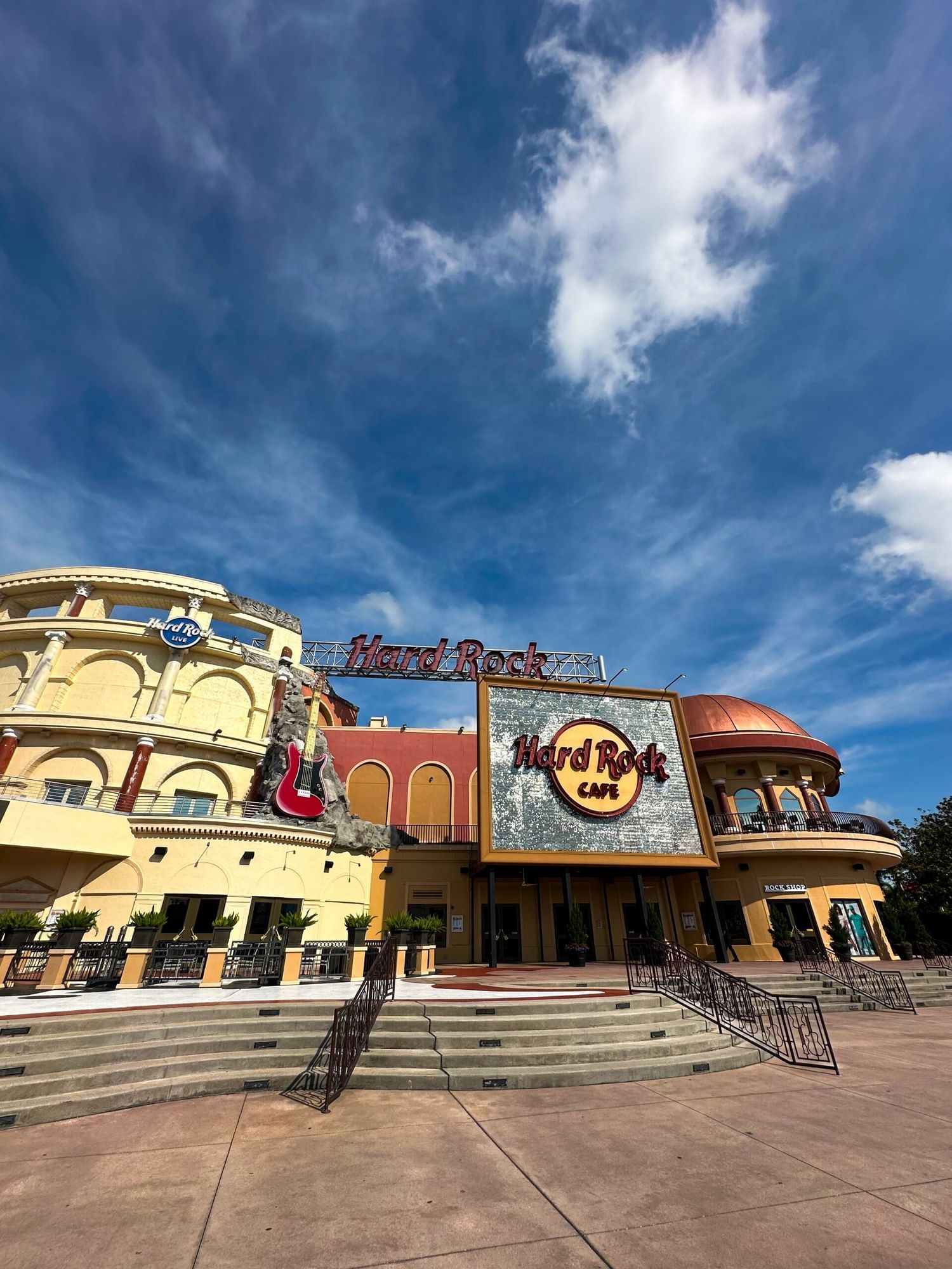 See bands like O.A.R. performing live music in Orlando at the Hard Rock Cafe at Universal City Walk.