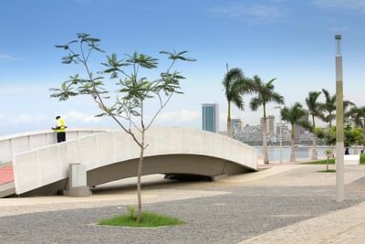 View of the bay & city near Hotel Presidente Luanda