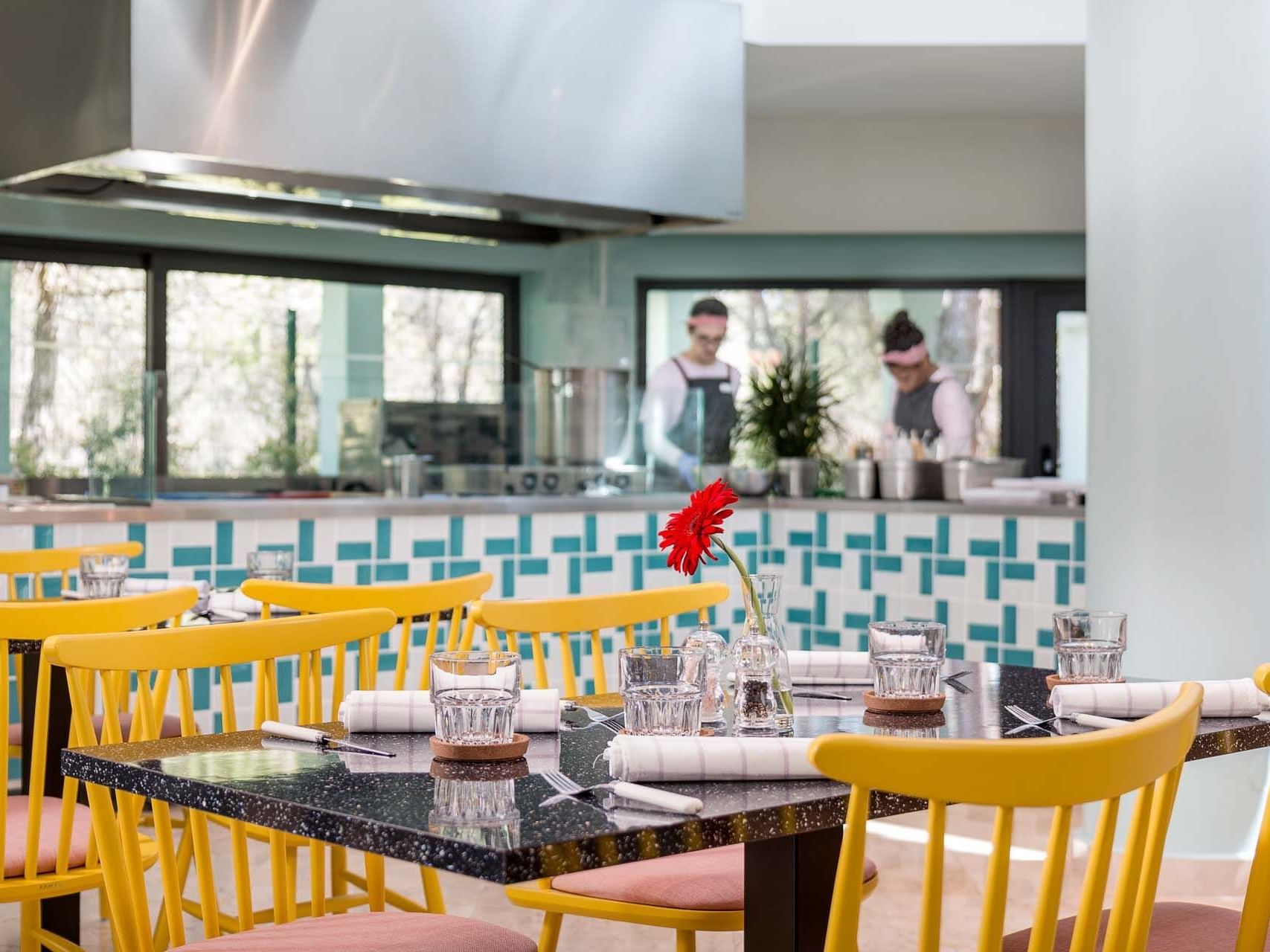 Colorful dining table - The Magnolia Hotel