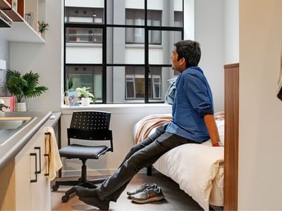 UL Auckland Central - Heritage Premium Ensuite Room