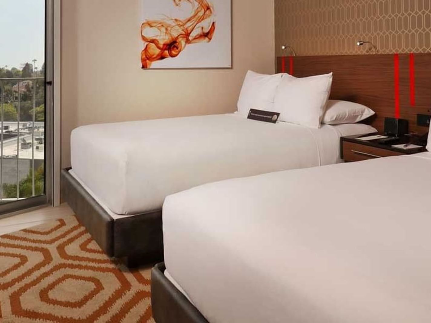 2 double beds in the West Coast Double Room at Hotel Angeleno