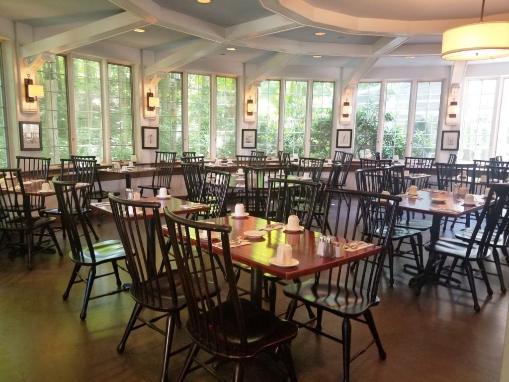 Interior view of the dining area in Seasons Restaurant at Avon Old Farms Hotel
