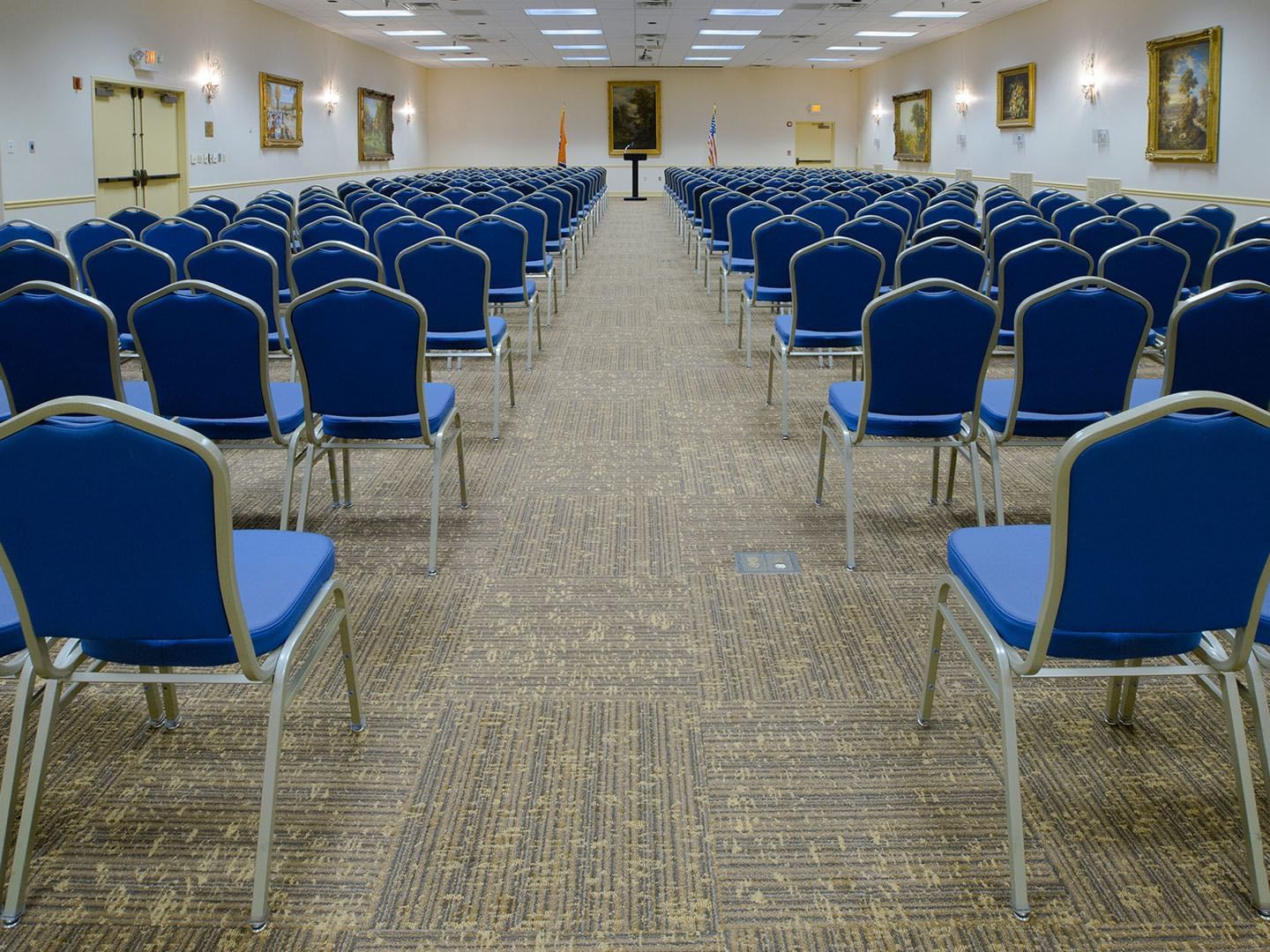 Theatre-style layout in a meeting room at Music Road Resort