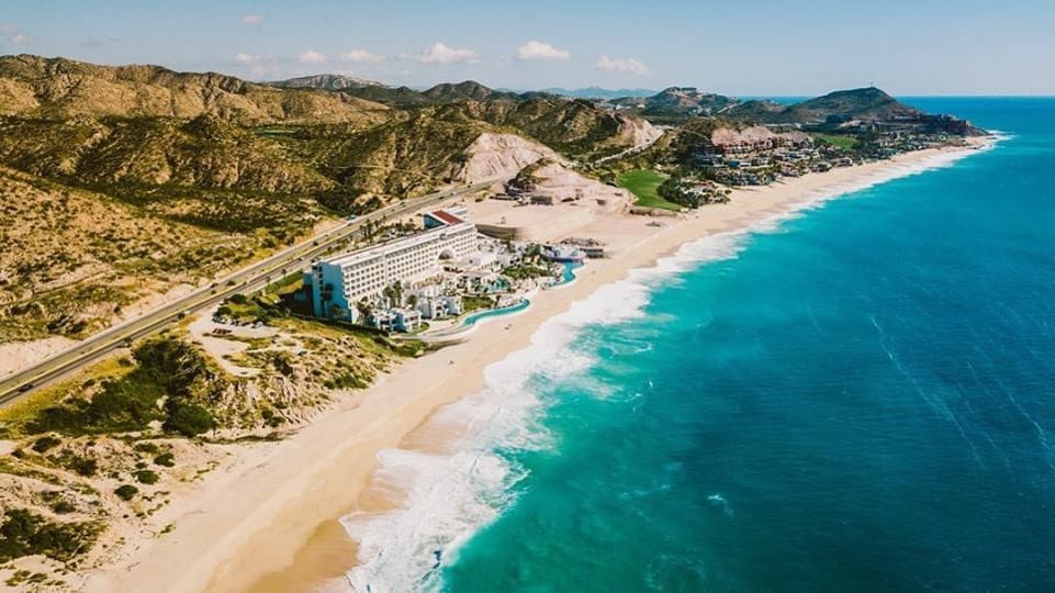 A panoramic view of the sea with the Marquis of Los Cabos