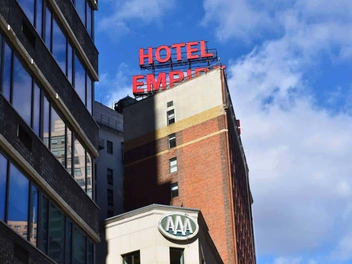 caa aaa membership rates at empire hotel