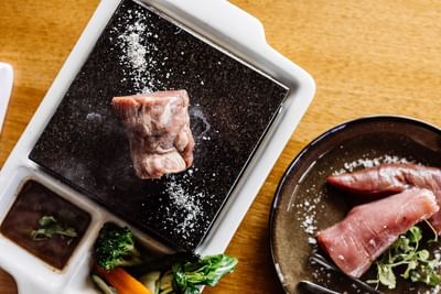 Meal prepared for non-vegetarians at Cradle Mountain Hotel