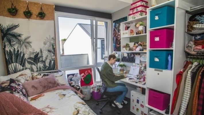 Hayashi - Single Bedroom