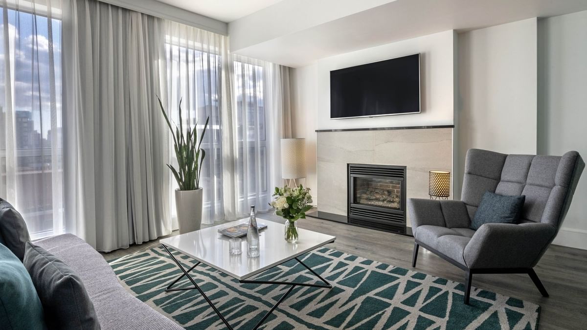 Penthouse Crescent_Living room