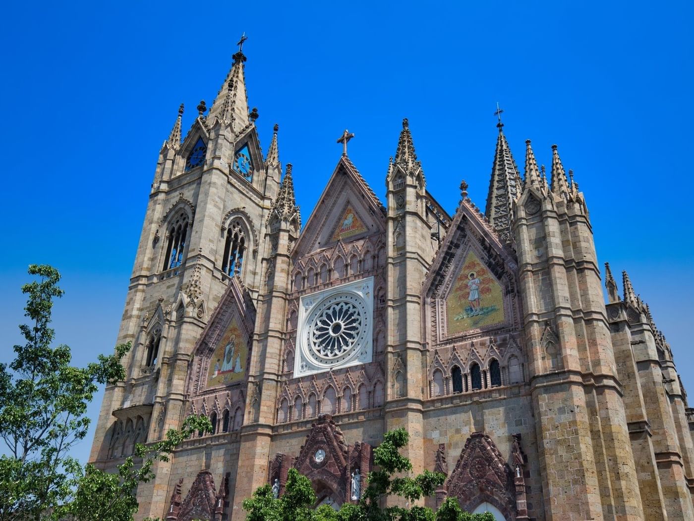 Low-angle view of Templo Expiatorio del Santísimo near One Hotels