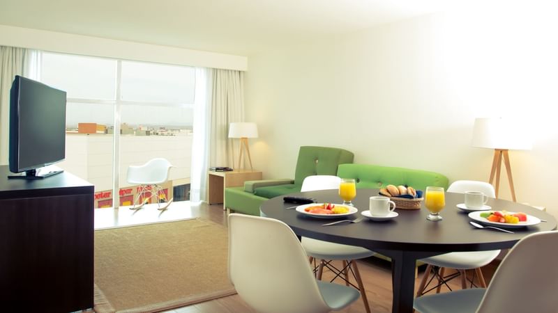 Interior of a Junior Suite King room at Fiesta Inn Culiacan