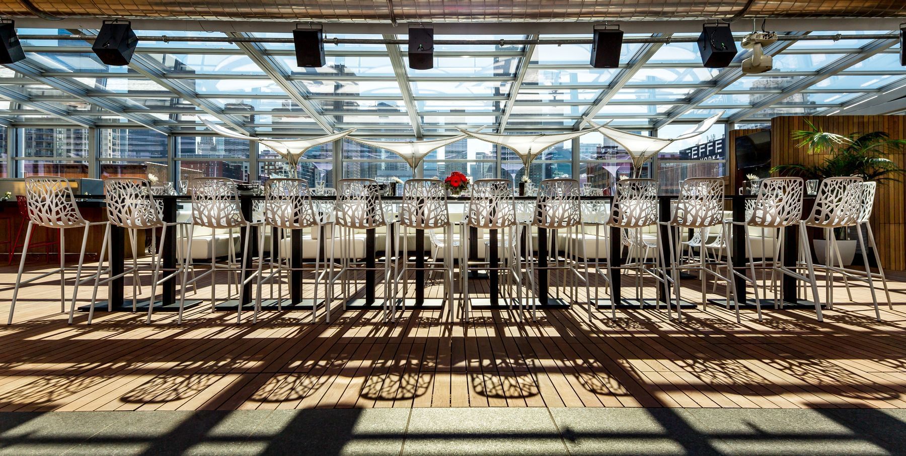 godfrey hotel rooftop bar chicago