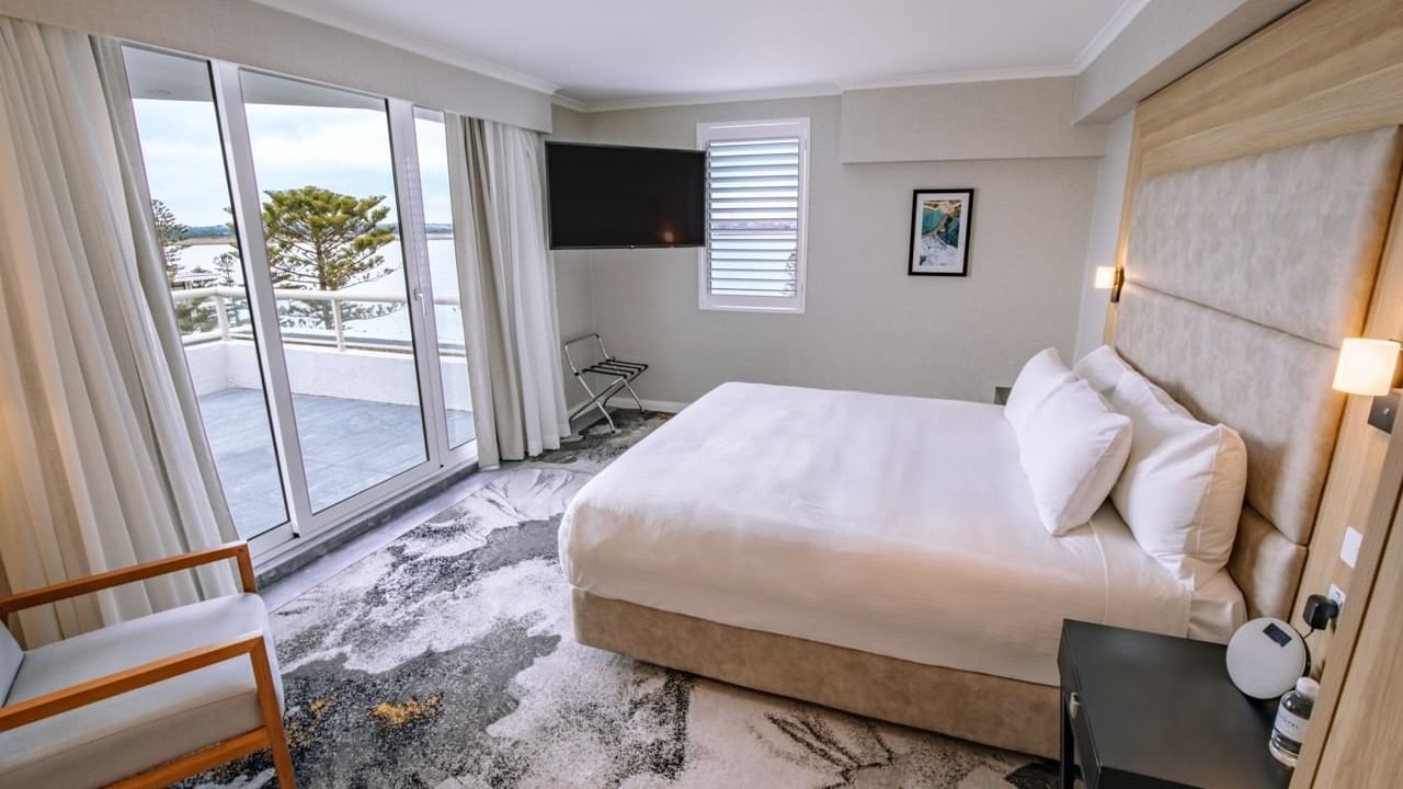 Bayview Terrace Suite at Novotel Sydney Brighton Beach