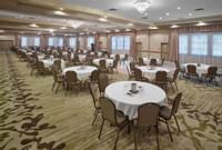 Coast Canmore Hotel & Conference Centre Meetings - Meetings - Ballroom - Rounds of 5
