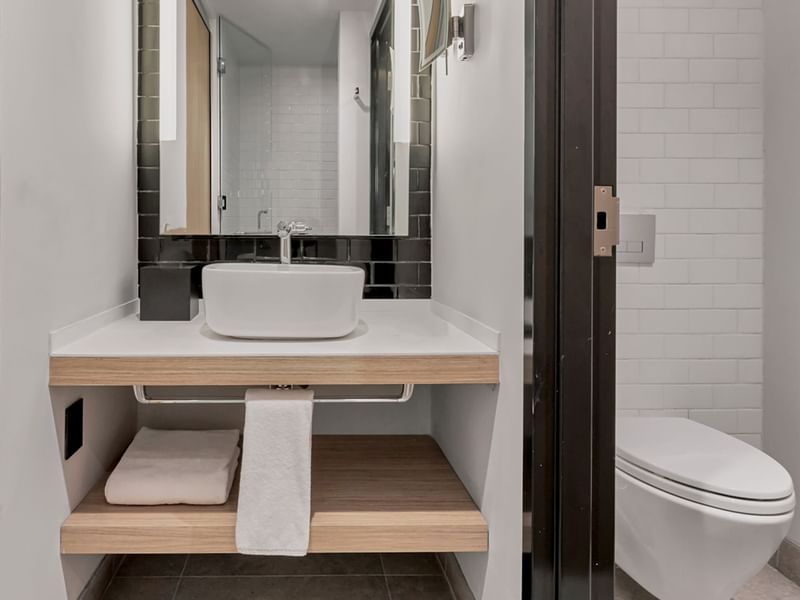Bathroom vanity in Work Room, double at IOH Freestyle Hotels