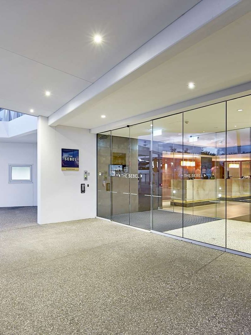 The Sebel Mandurah - Hotel Entrance