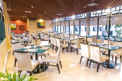 dining tables in restaurant