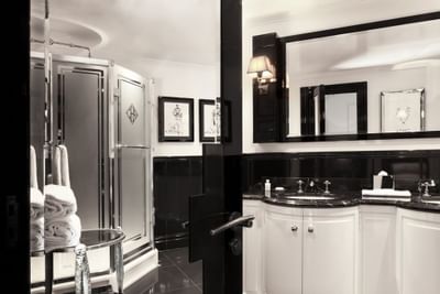 King Junior Suite Bathroom at Patrick Hellman Schlosshotel