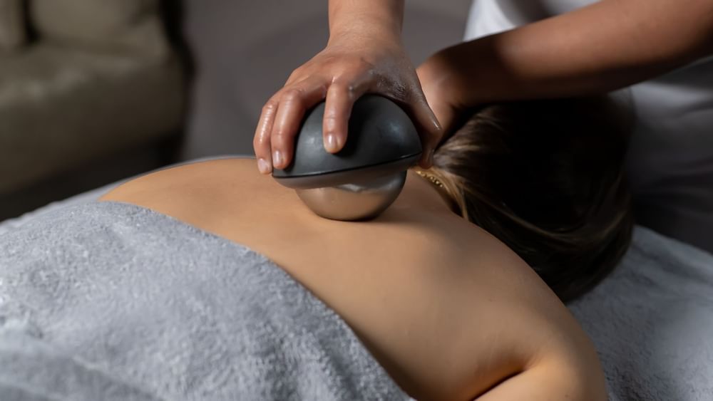 Cryo revive treatment at Palazzo Versace Dubai