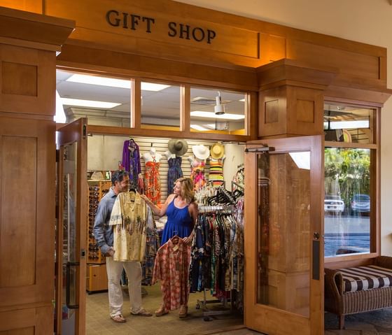 Guests shopping in a gift shop at Maui Coast Hotel