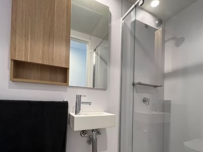 UniLodge-Melbourne-Central-Bathroom