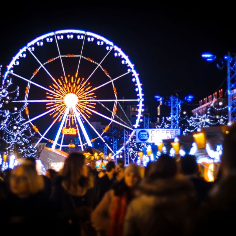 A century wheel in Christmas market near Hotel Barsey by Warwick - Brussels