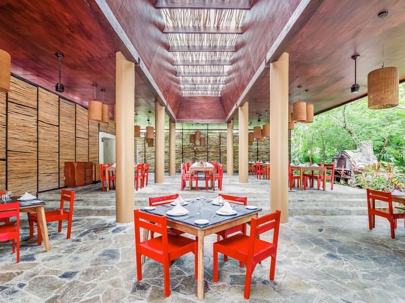 Indoor dining area at Lool Kan in The Explorean Cozumel