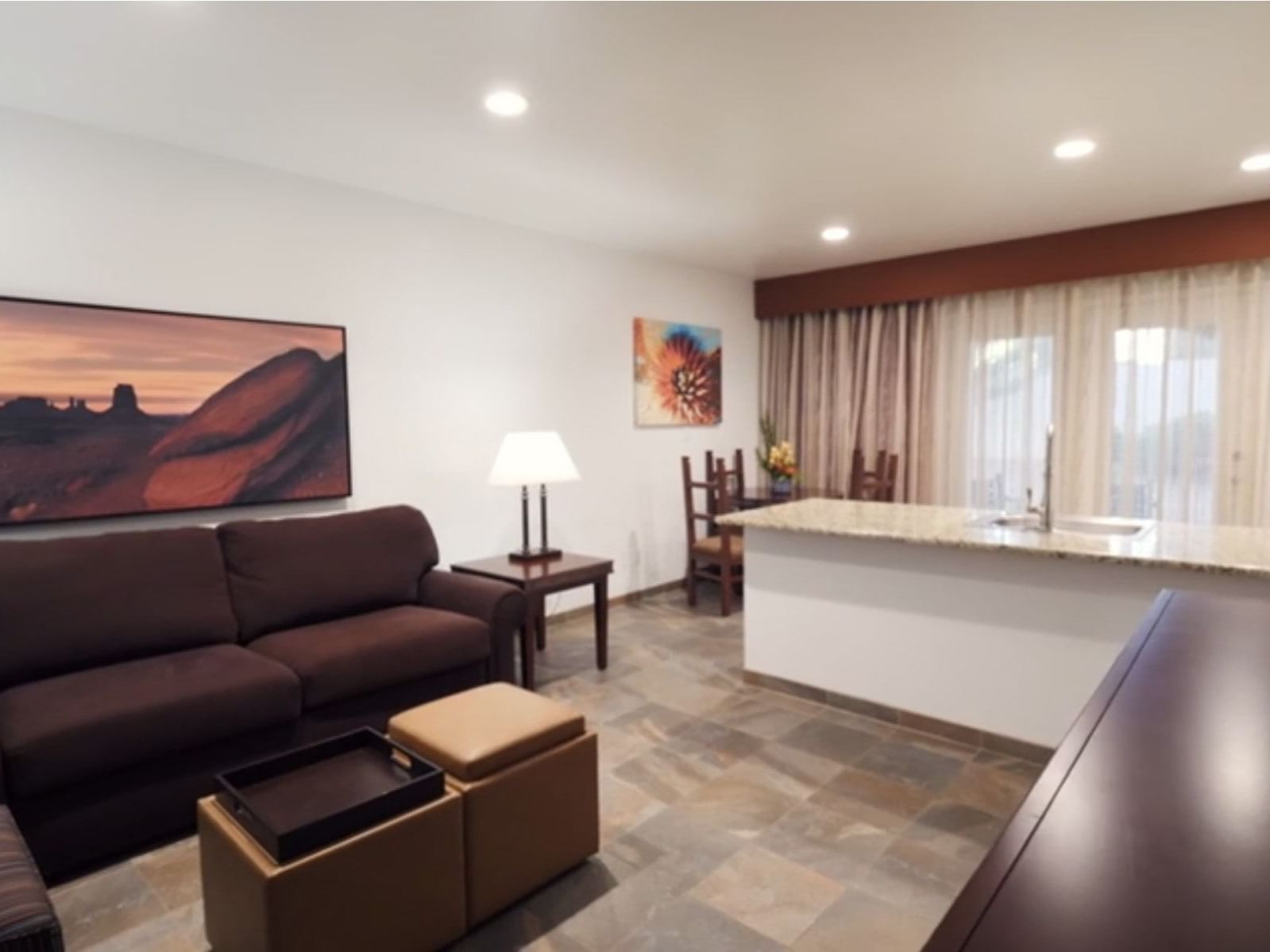 Comfortable Living are of one Bedroom at Diamond Sedona Portal Hotel