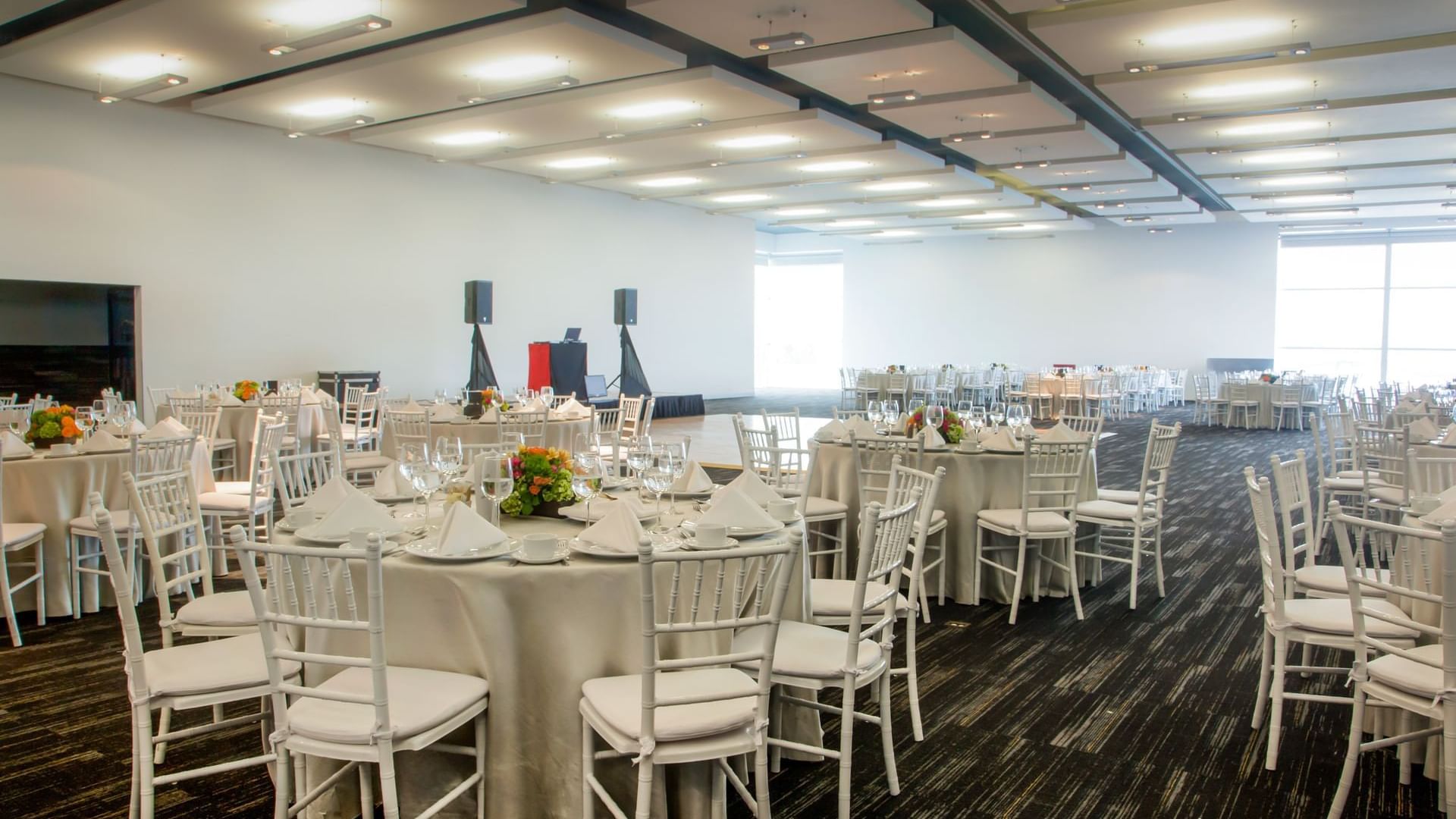 Banquet table set-up in event room at FI Monterrey Tecnológico