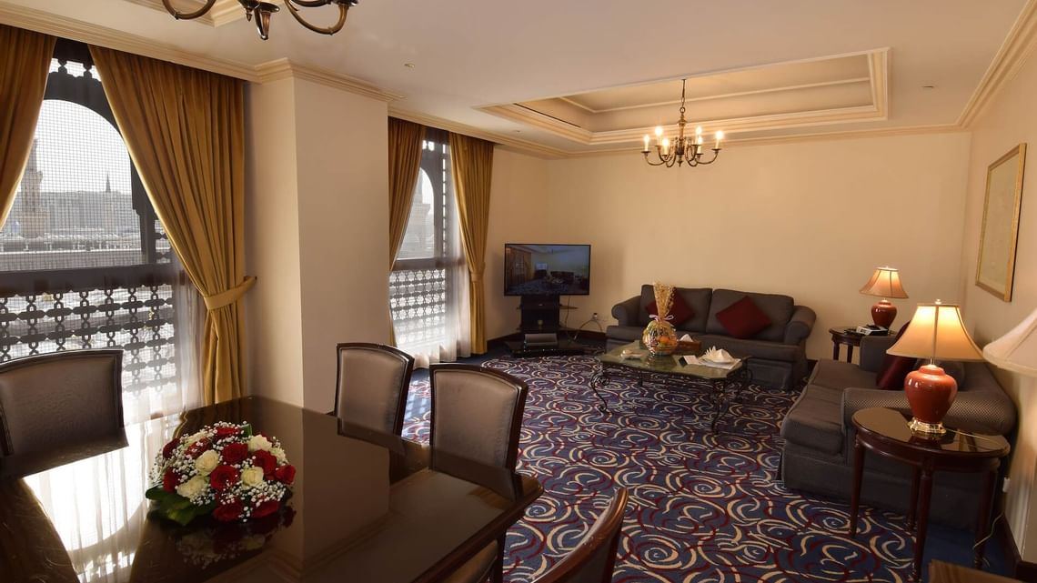 Deluxe 1 Bedroom Suite Haram View