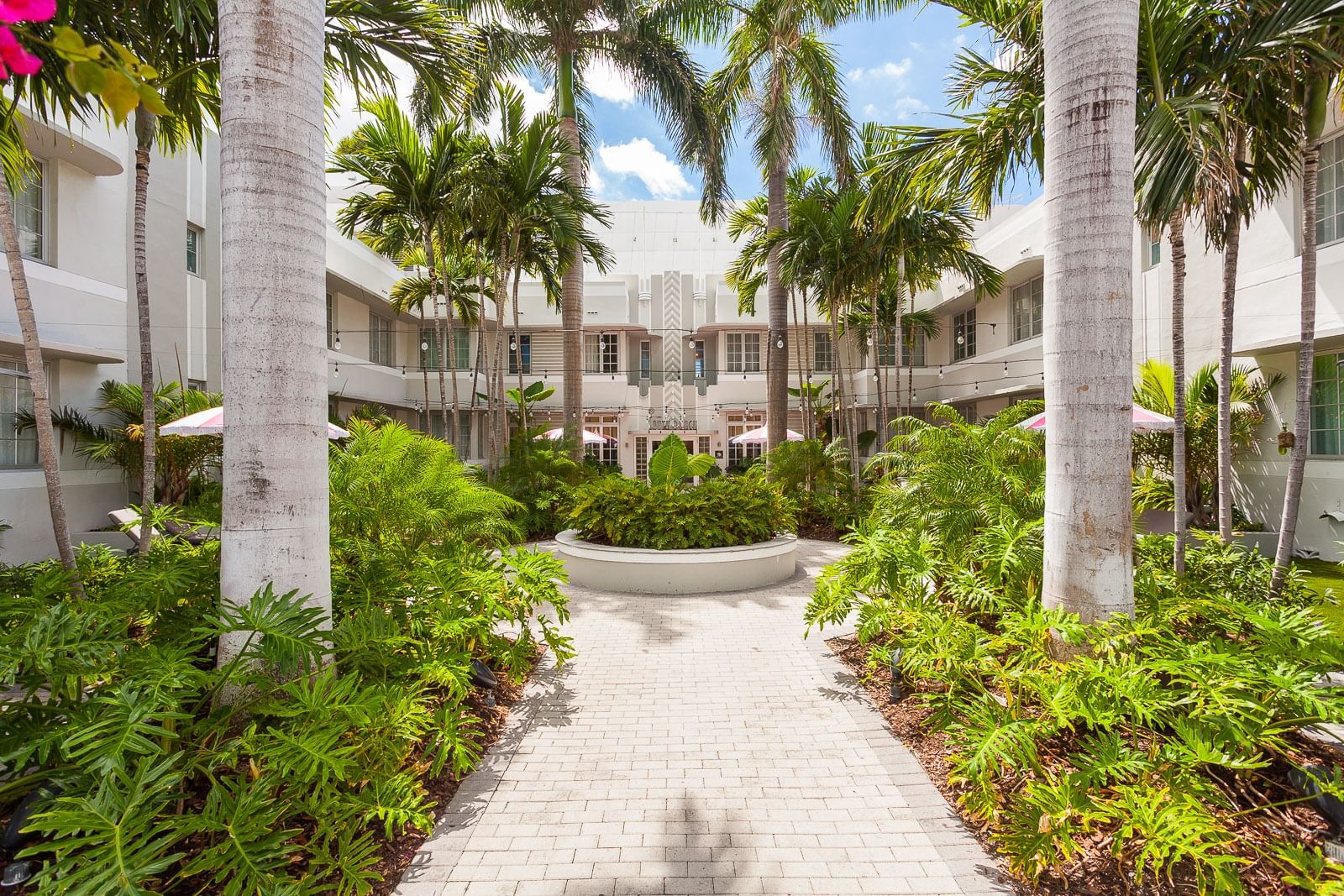 south beach hotel with private jacuzzi