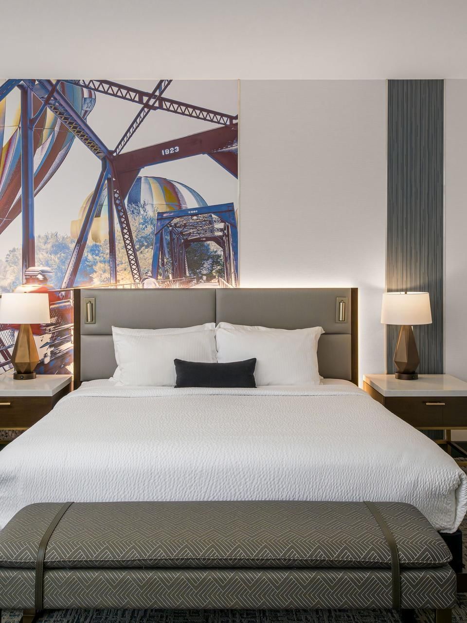 Longitude Suite
