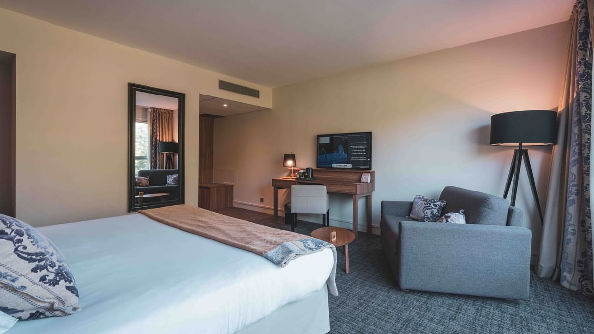 Chambre Deluxe avec vue sur le parc du Domaine ou privilège avec vue sur le Casino.