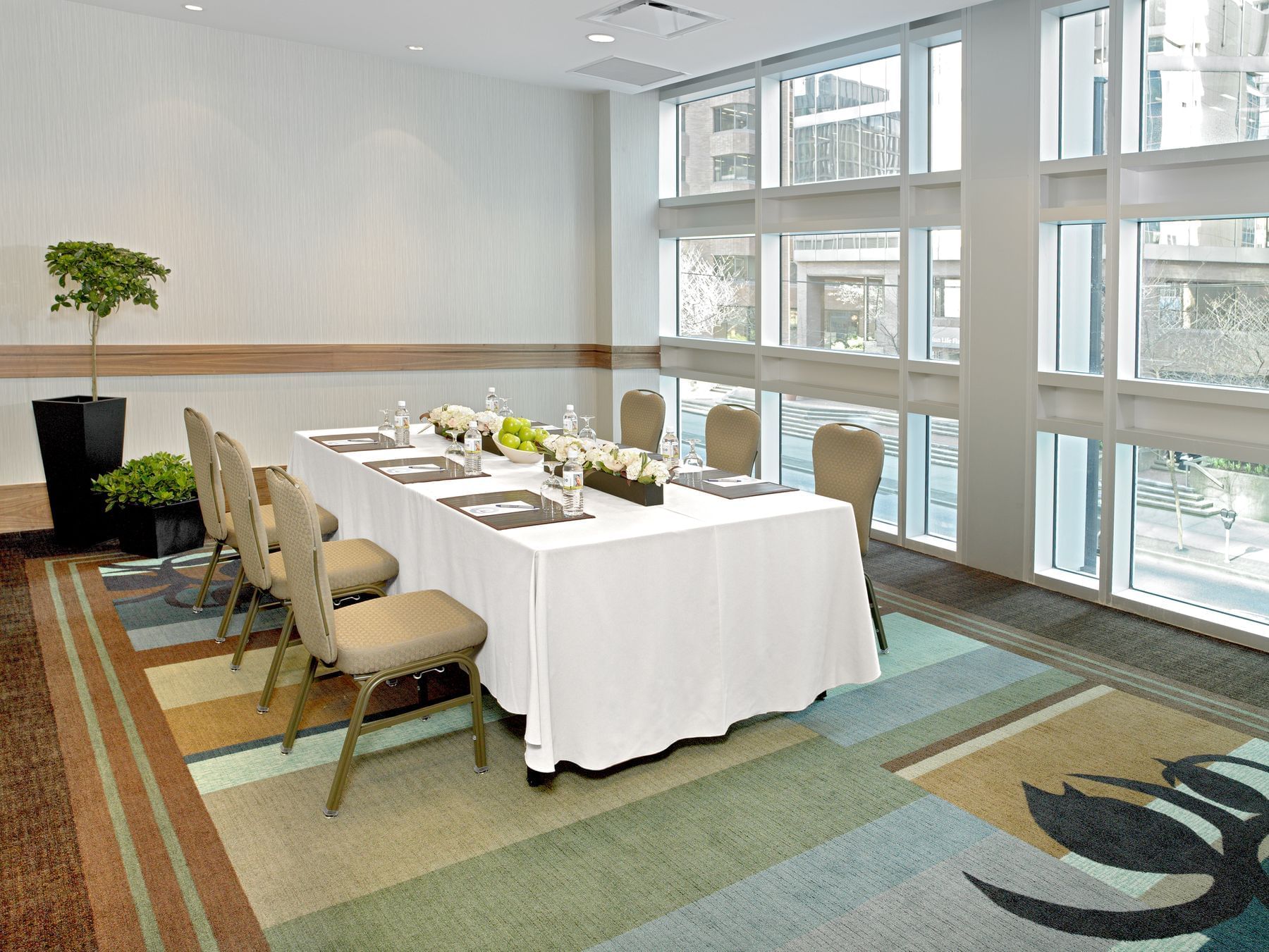 Coast Coal Harbour Vancouver Hotel - Meetings - Vancouver Room