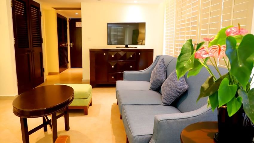 Junior Suite Ocean View King