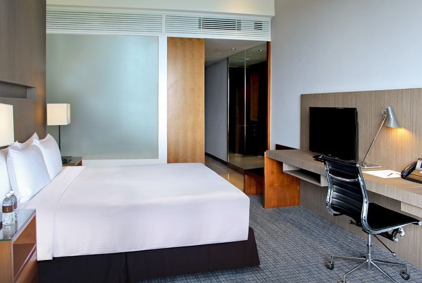 Deluxe Room Luxury Rooms Suites Sentosa Amara Sanctuary Resort