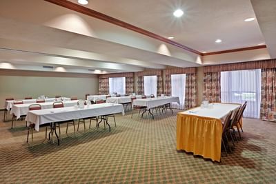 The Chinook Meeting Room at Triple Play Resort Hotel