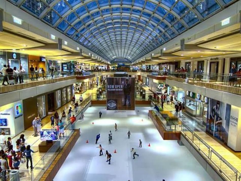 Ice at the Galleria near Granduca Houston with a skating rink and shops, among the top indoor activities in Houston
