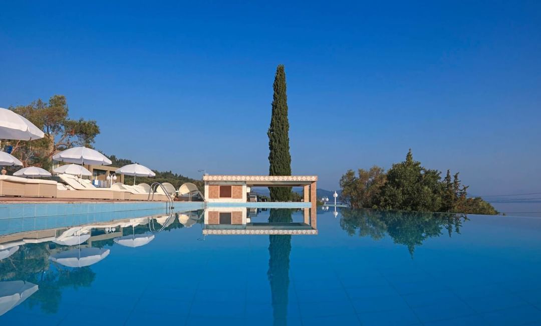 Close up on the outdoor pool at Kairaba Hotel