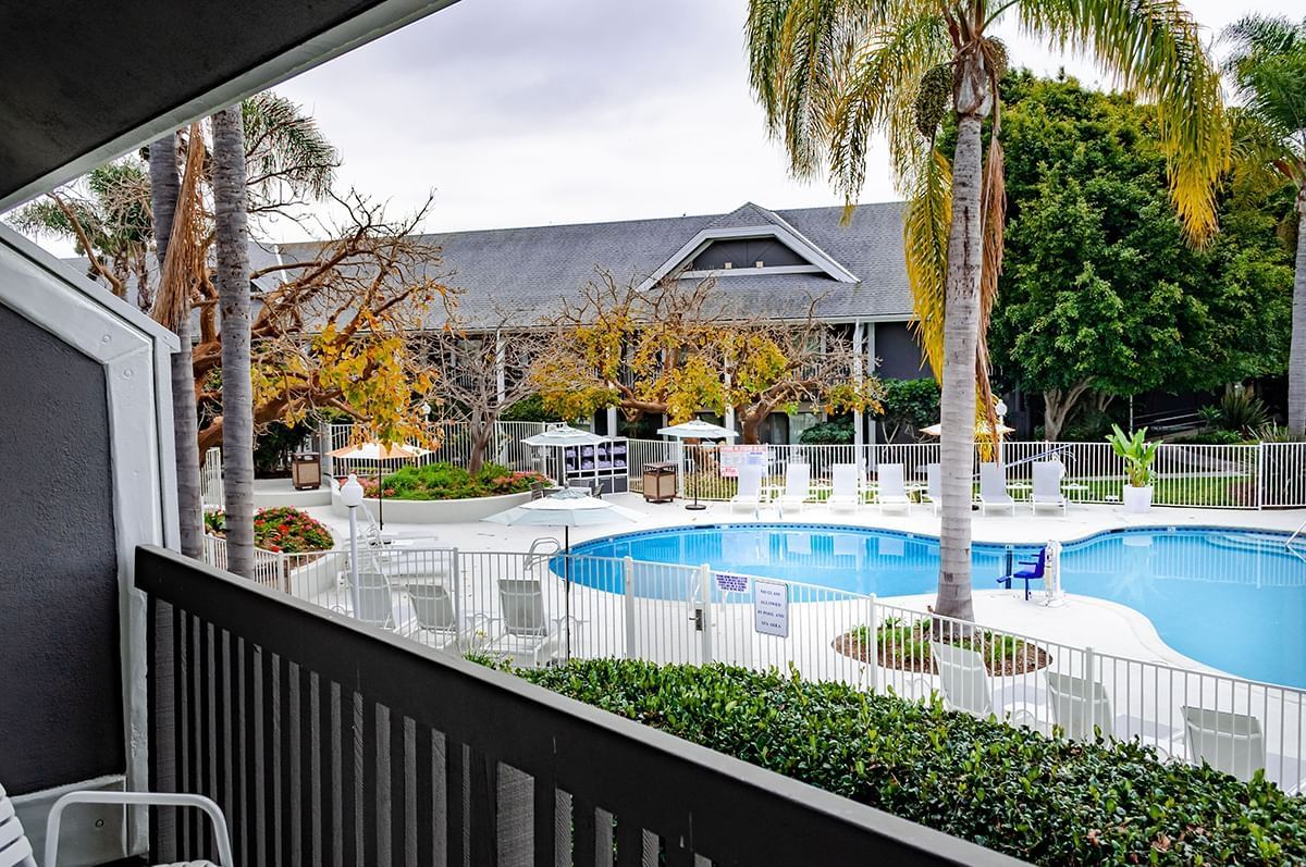 Poolside Guest Room With Two Queen Beds In Carlsbad CA | Carlsbad By ...