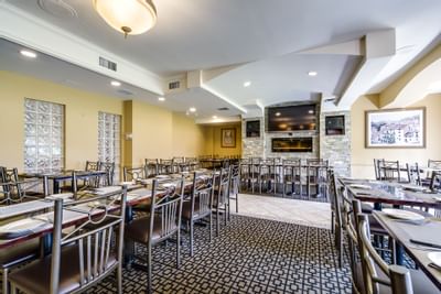 Restaurant - Monte Carlo Inn Toronto Markham