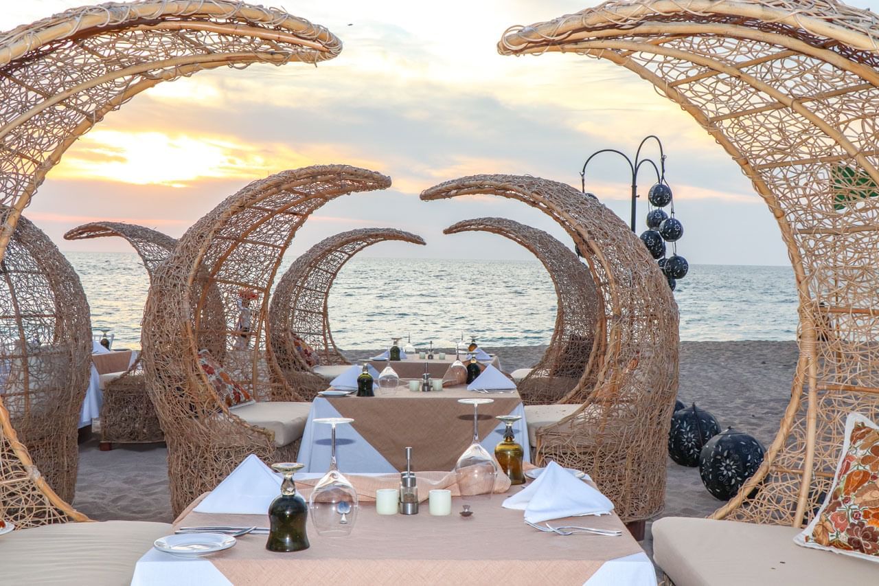 Restaurantes en la Zona Romantica - Hotel Los Arcos Suites Restaurantes en la Zona Romantica - Hotel Los Arcos Suites
