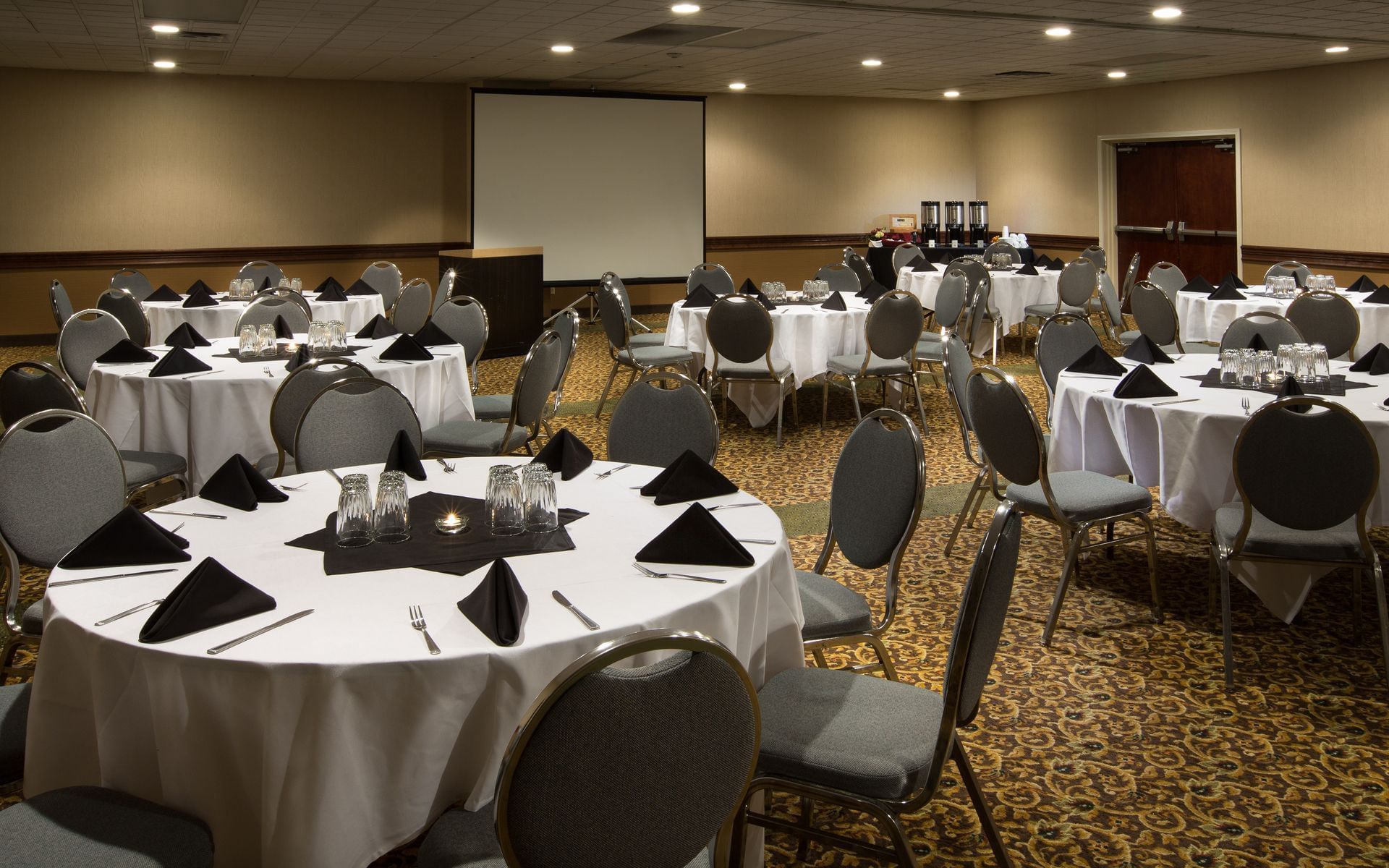 Hotel 116, a Coast Hotel - Banquet Room
