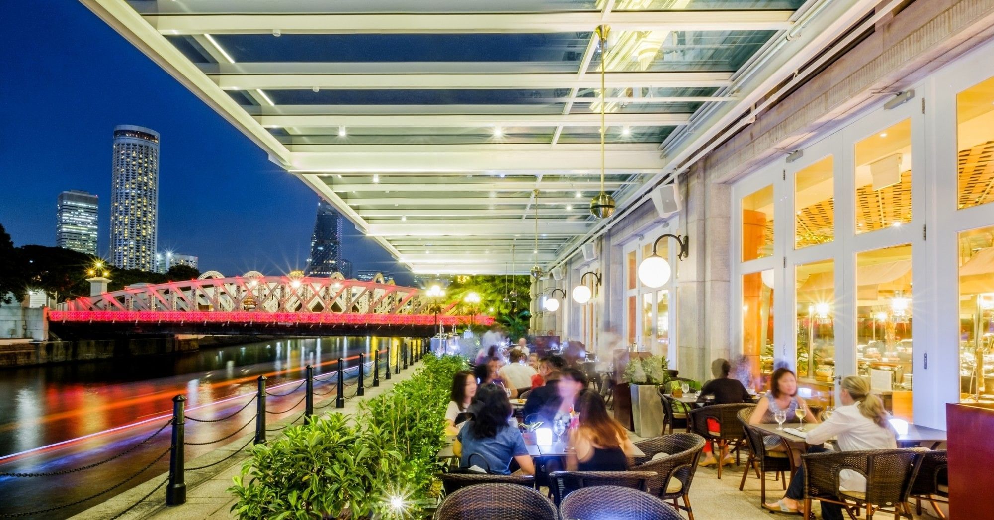 Town Restaurant Alfresco dining area