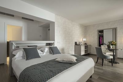 Flagrantia Room with a double bed at Sublimis Boutique Hotel Camogli