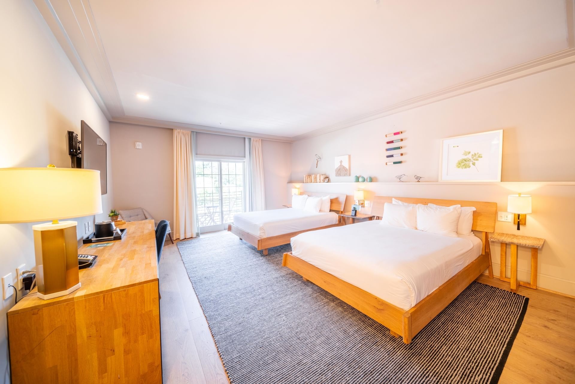 Double Queen | Hotel Weyanoke Accommodations