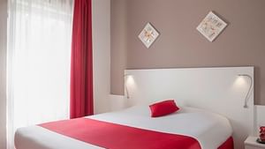 Comfy bed in Comfort 1 Or 2 People Room in Hotel Loval