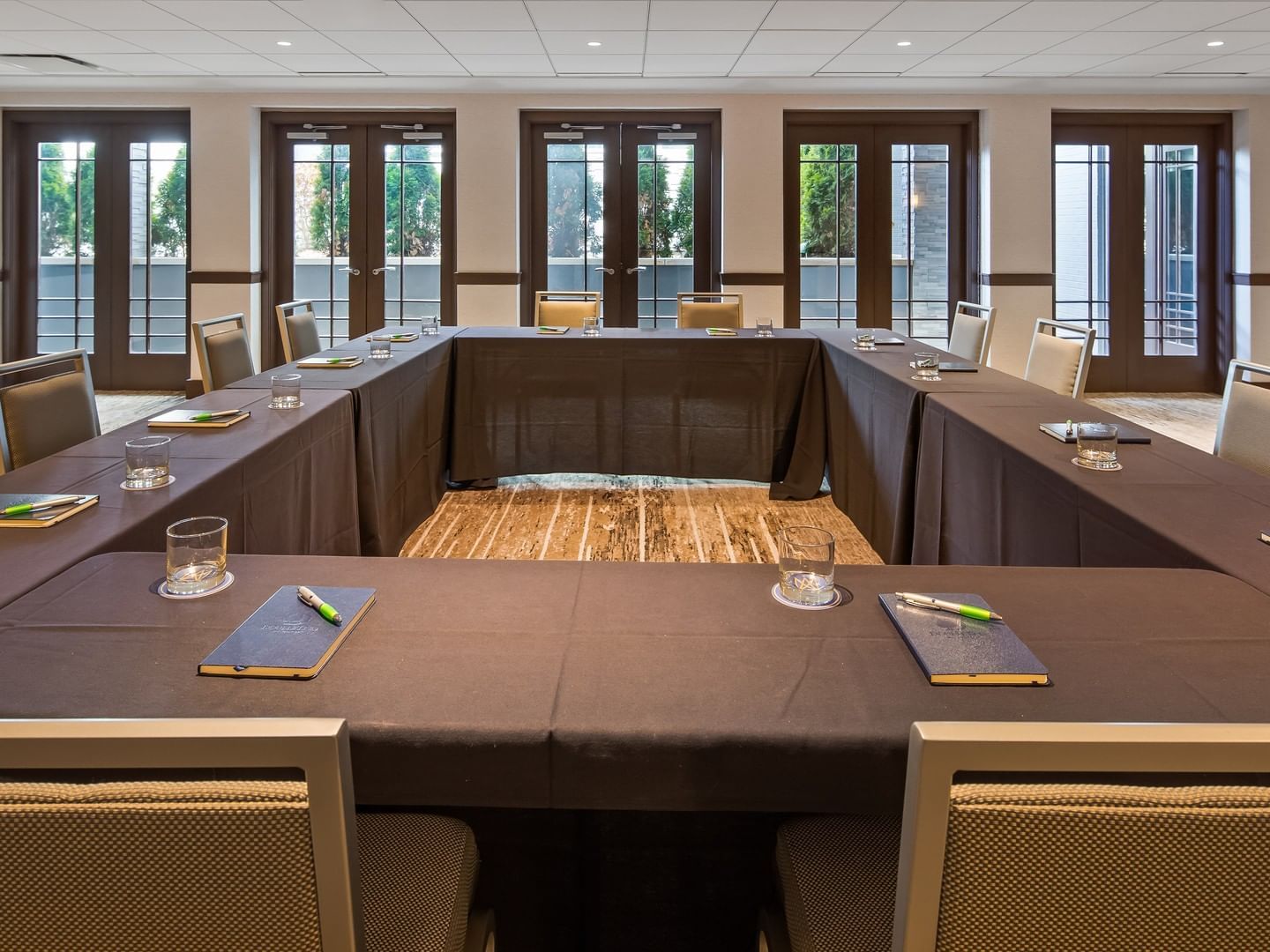 Meeting setup in Cranbrook room at Kingsley Bloomfield Hills